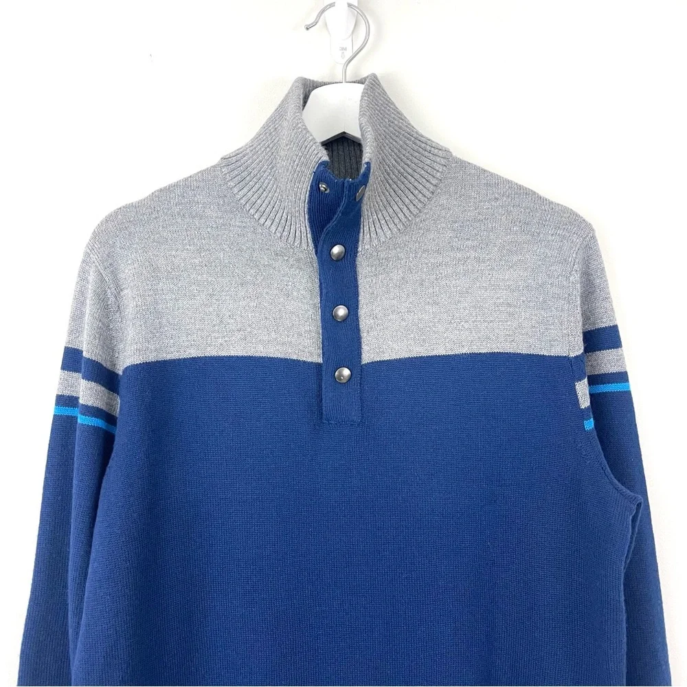 Banana Republic Extra Fine Merino Wool Blend 2 Tone Snap Neck Knit Sweater